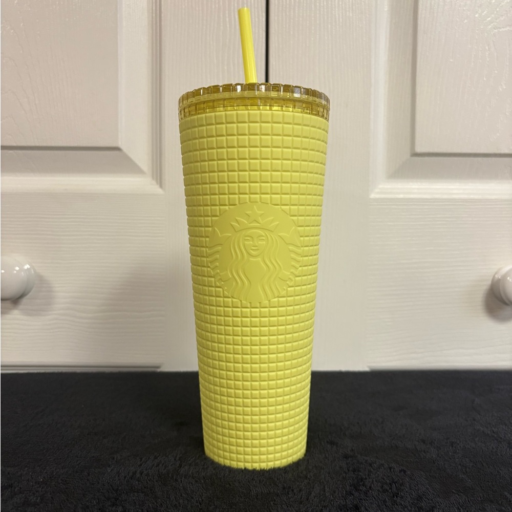 Starbucks 2023 Matte Grid Textured Yellow Tumbler 🍋